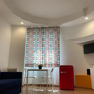 https://camera-a-sud.lecce-hotels.com