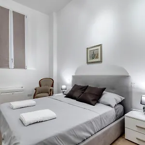 Carbonara Palace 1 - Luxury Comfort Under Medieval Towers Appartamento